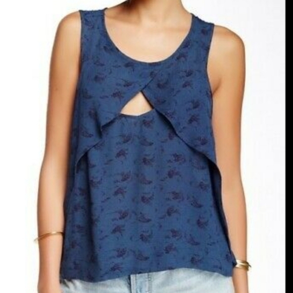 Free People blue cut out crinkle tank small - Picture 1 of 9